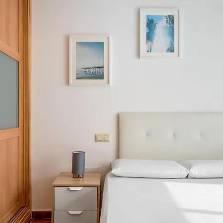 Apartamento En La Gran Via Alquiler Temporal Madrid Exterior photo